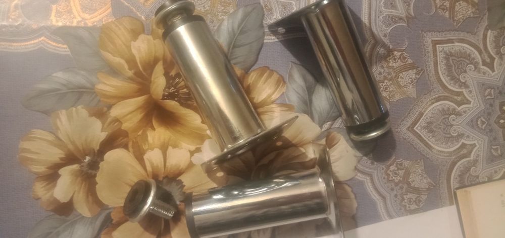 Продам опори для меблі