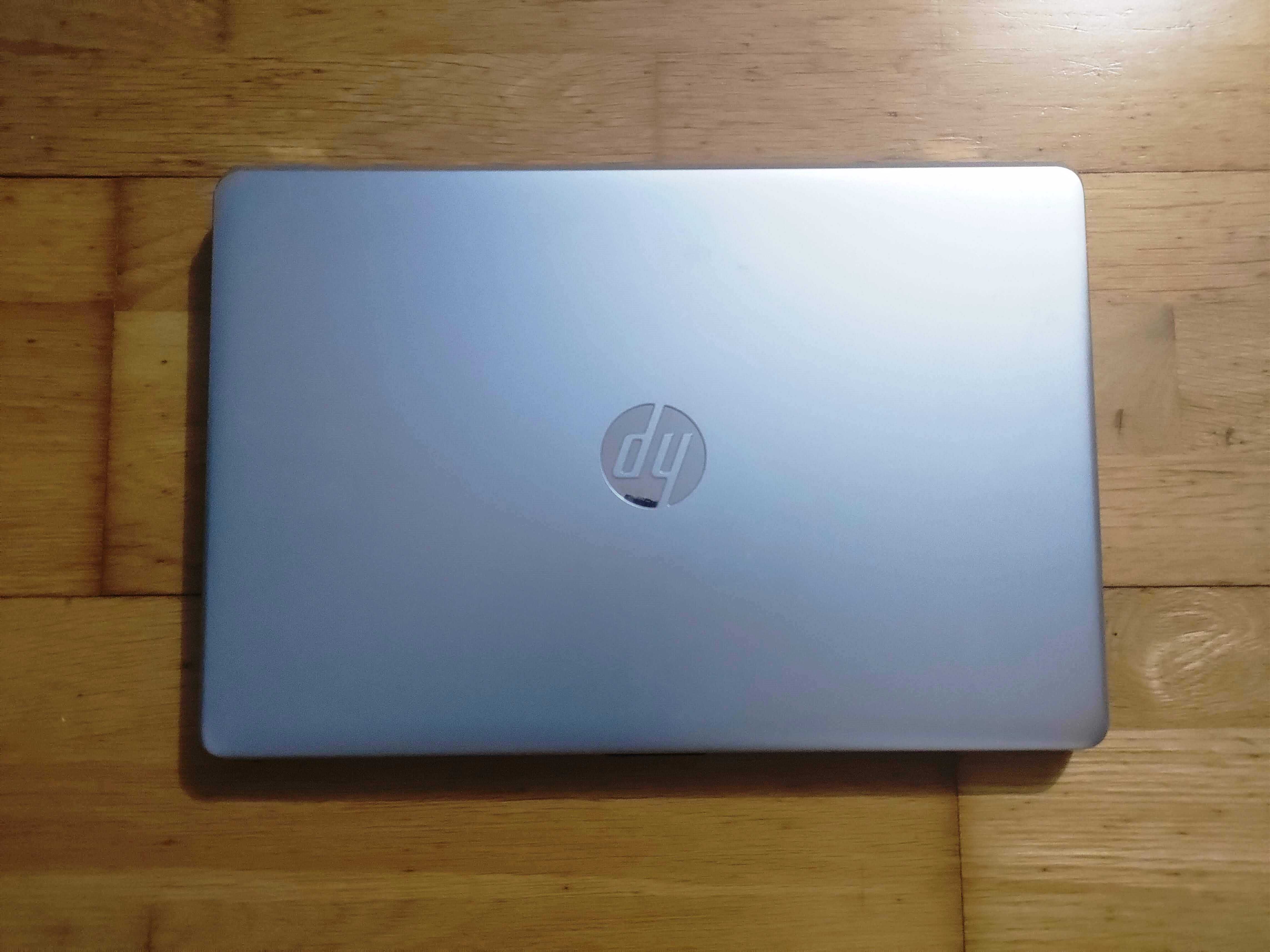 HP Laptop / Portátil com 24GB RAM e 512GB M2 SSD (Com Marcas de Uso)