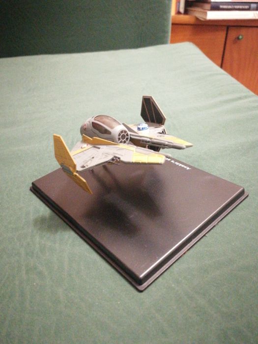 STAR WARS - Miniatura Anakin's Starfighter