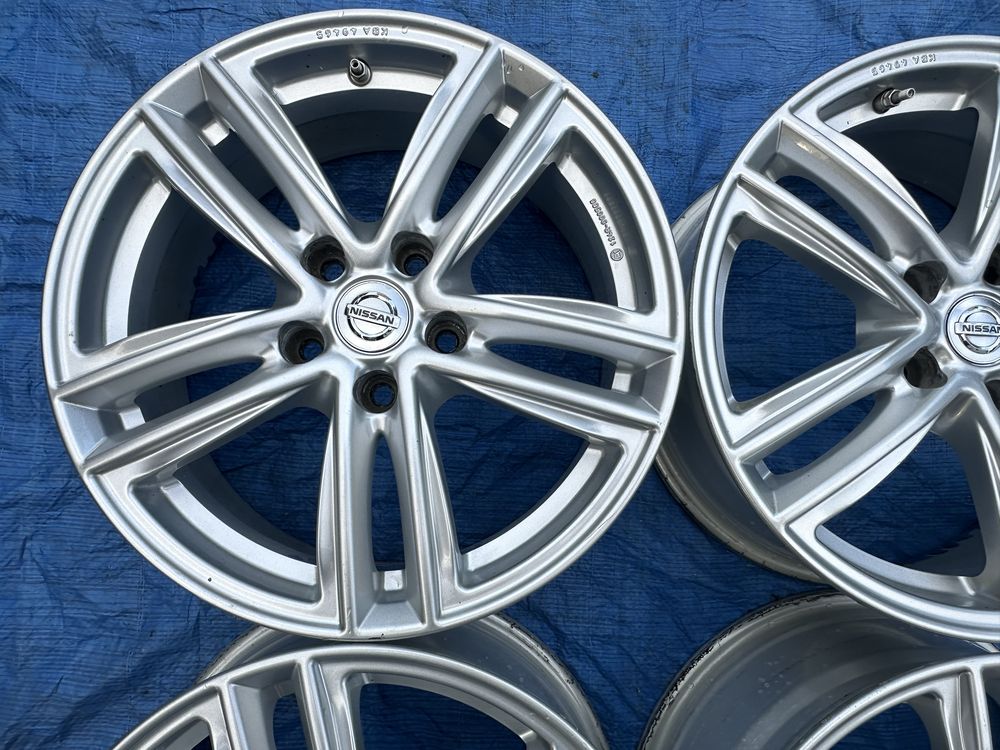 Felgi aluminiowe 17 5x114,3 Nissan Renault Honda Toyota