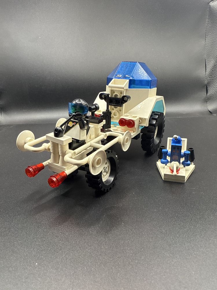 Zestaw lego 6885 Saturn Base Main Team (Crater Crawler) Space Futuron