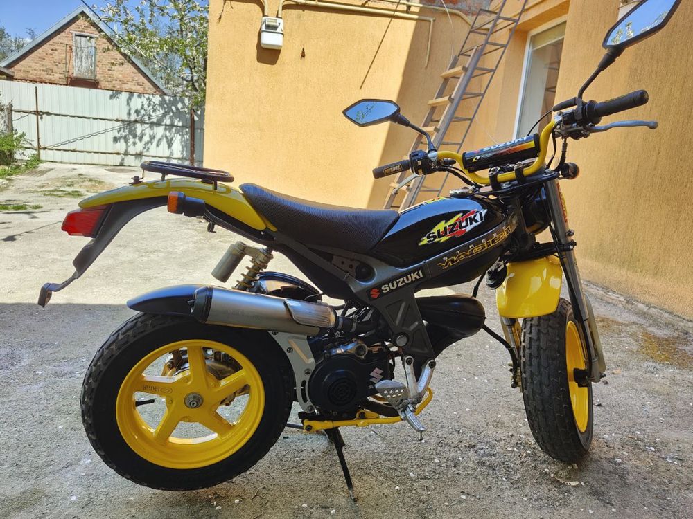Мопед Suzuki Street Magic II
