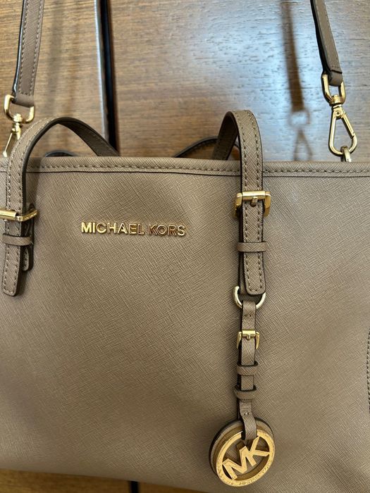 Mala Michael Kors