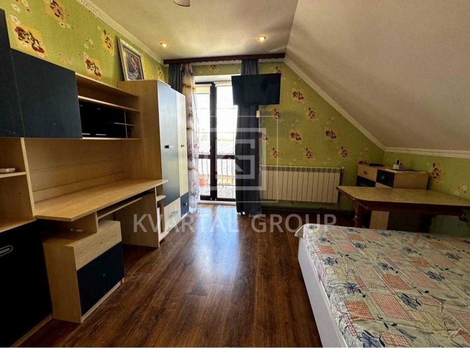 Просторий будинок 150 м² + гостьовий 80 м² у центрі Бородянки