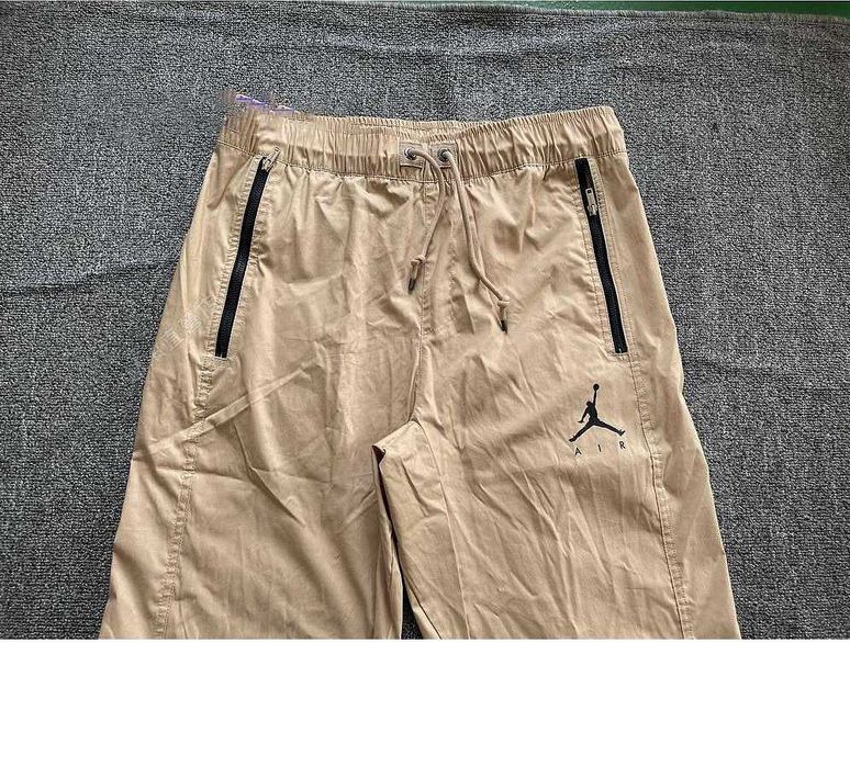 Штани Air Jordan Jumpman Woven Casual Bundle Feet DJ6383-201