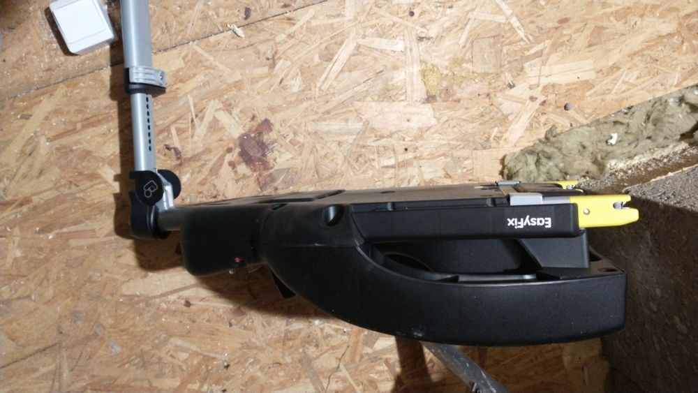 Nosidełko Maxi-Cosi Cabriofix + baza EasyFix