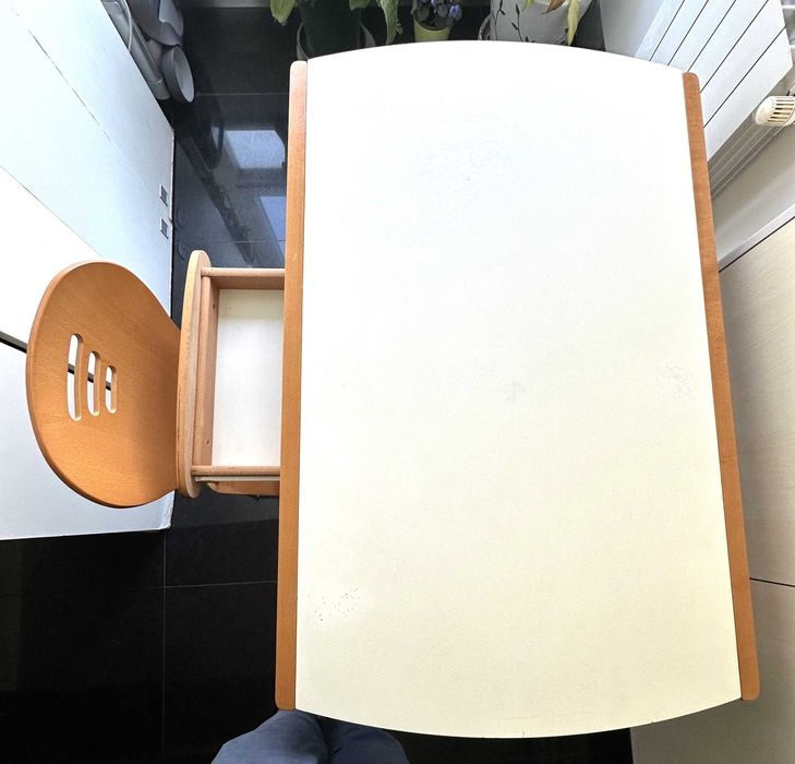 Mesa e cadeiras para cozinha