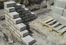 Bloczek betonowy fundamentowy M-6 ( B-15 ) kl.15 38x24x12cm