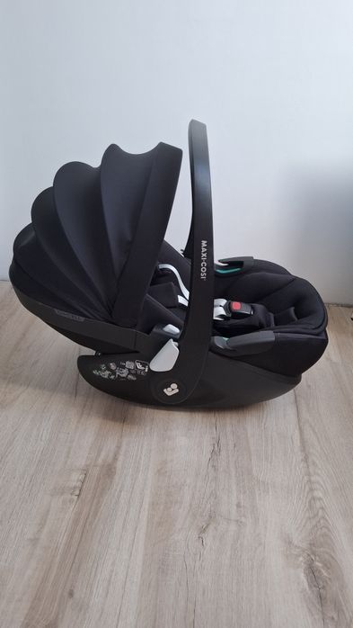 Fotelik Maxi Cosi Pebble 360 pro2 z bazą