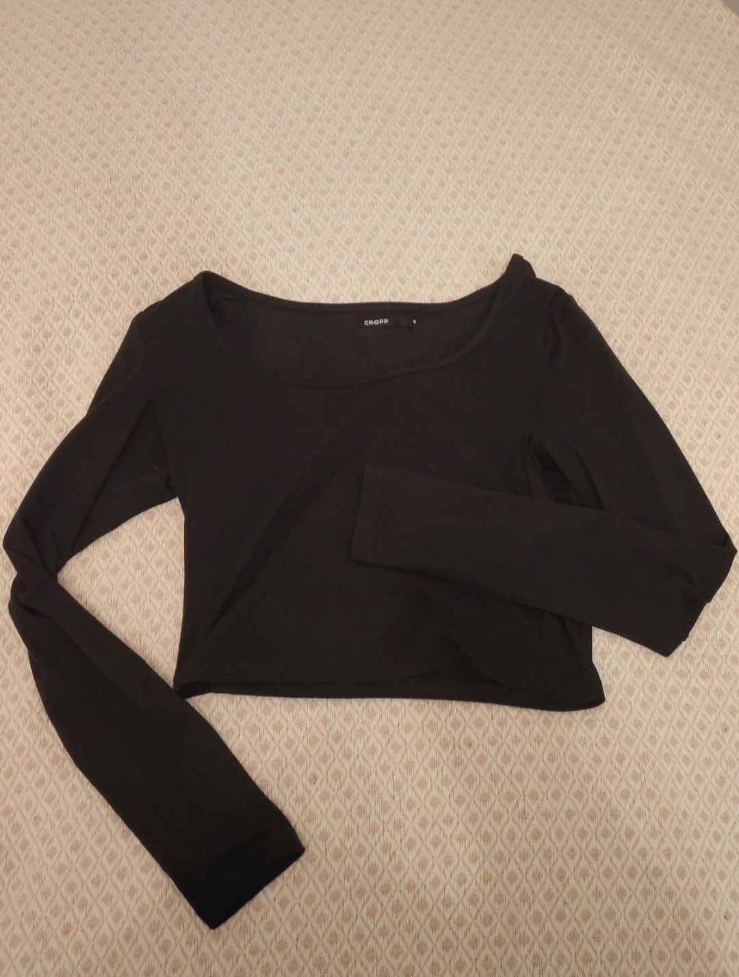 Czarny basic top