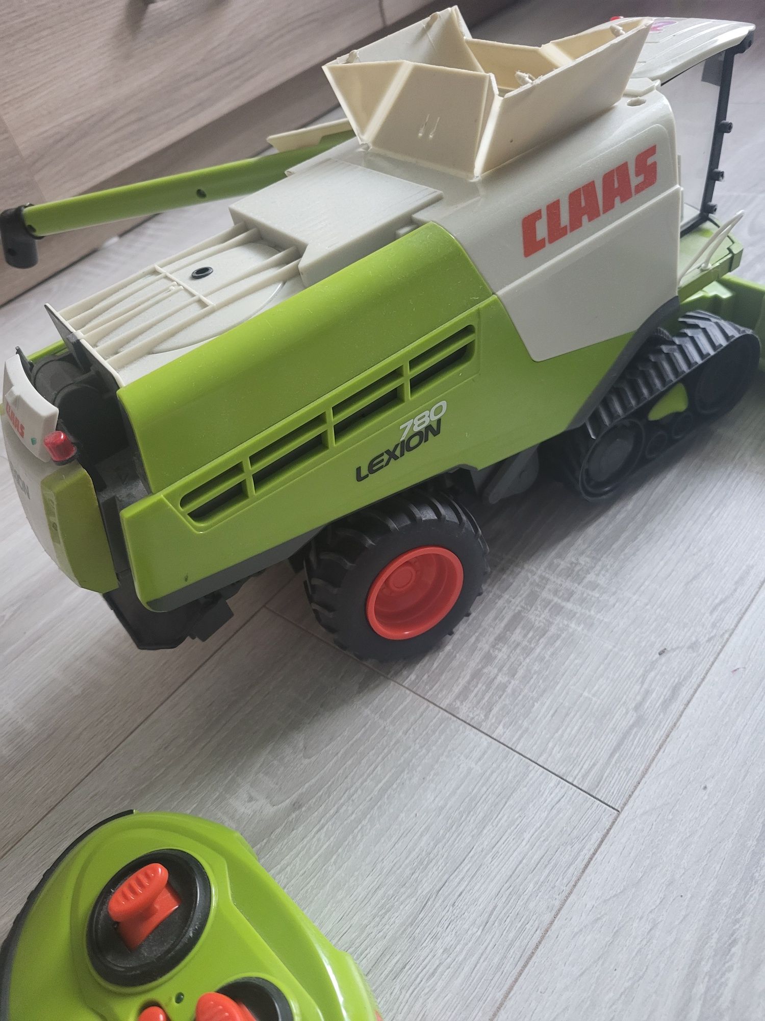 Bruder kombajn Claas Lexion 780