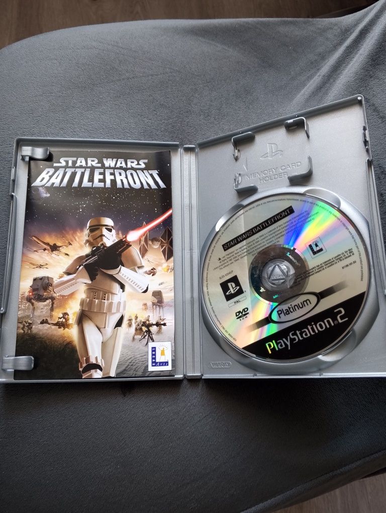 Gra na PSP2 Star Wars Battlefront 12+