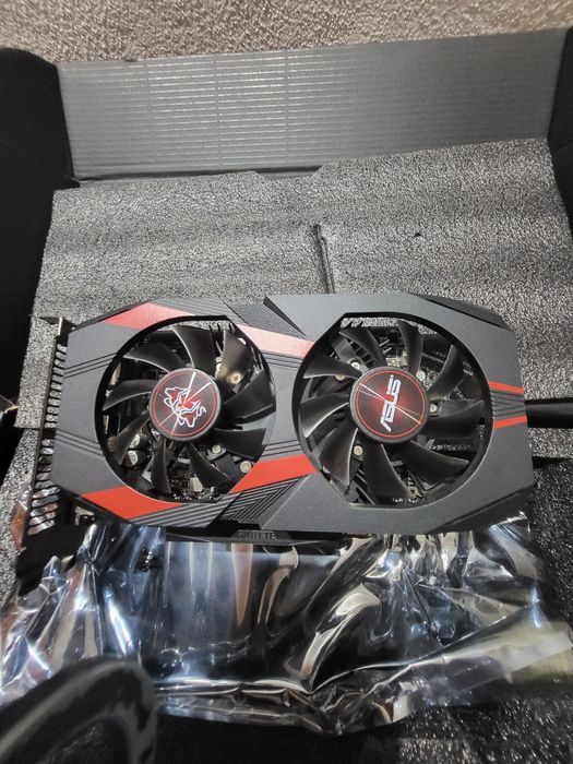 Asus GTX 1050 TI 4 GB