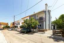 Moradia T3 com Sótão Habitável e Garagem nas Praias do Sado