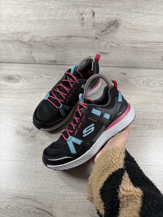 Skechers Trail Waterproof жіночі кросівки 38 розмір