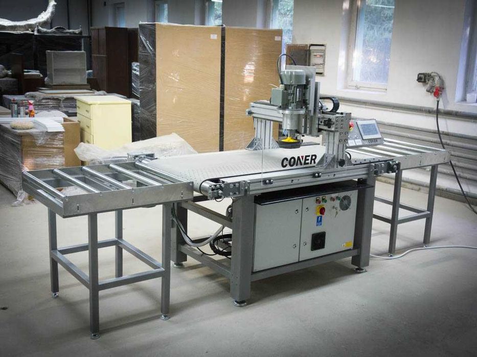 Automatyczna polerka/szlifierka frontów meblowych Coner