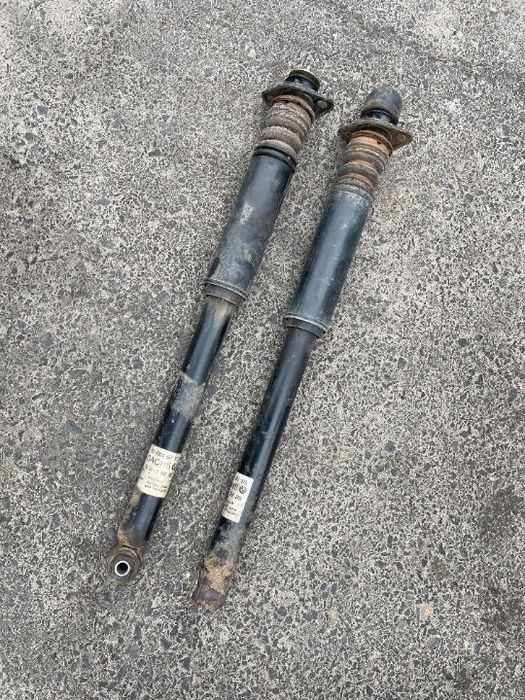 Amortyzatory tylne komplet Bmw e36