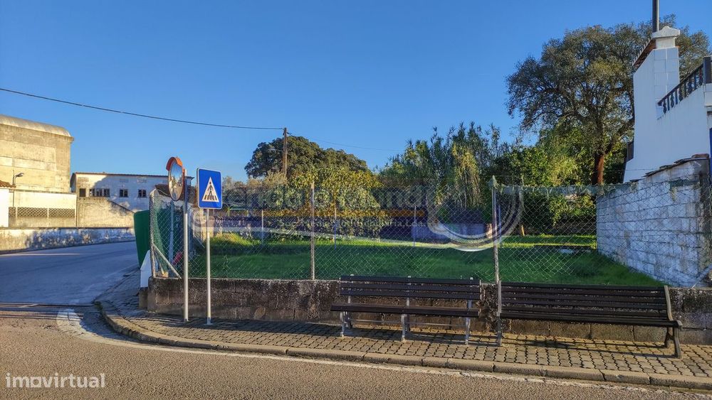 Terreno para construção em Mora (MOR027)