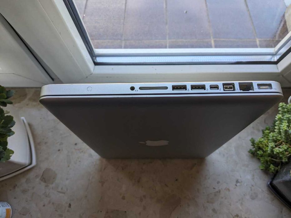 Apple MacBook pro mid-2012 i5 2,5ghz 2/4 high sierra, bateria