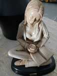 Sculpture jovem poetisa pati