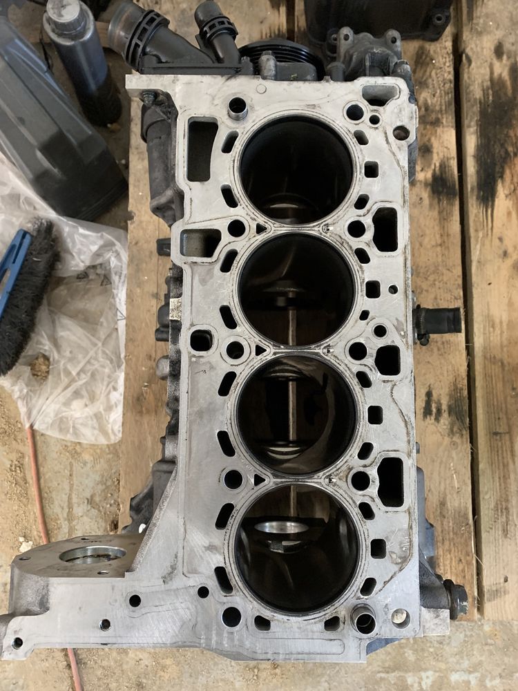 Silnik ,Blok BMW N47 D20A