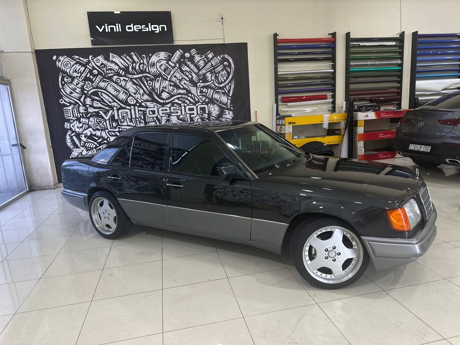 Mercedes R18 Monoblock