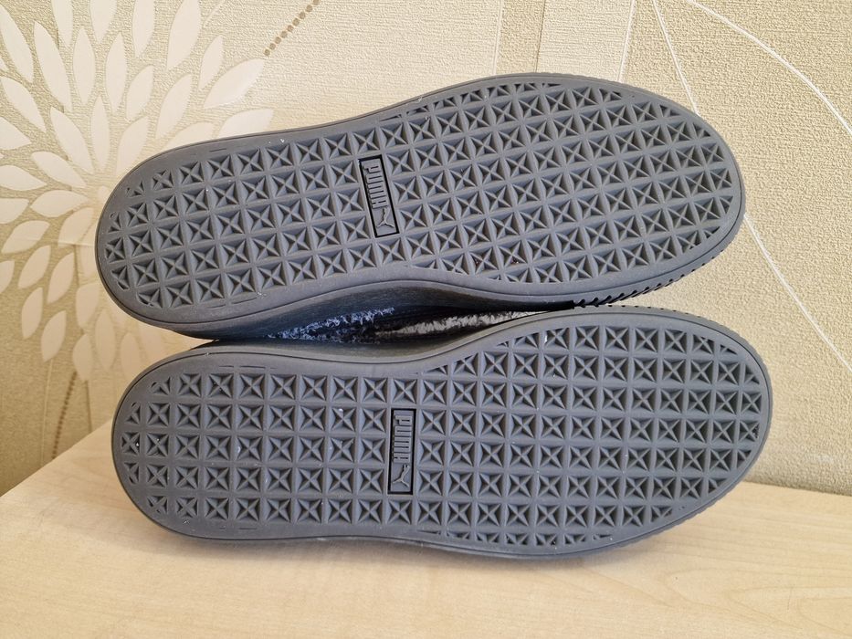 Кросівки Puma Suede Platform оригінал розмір 39