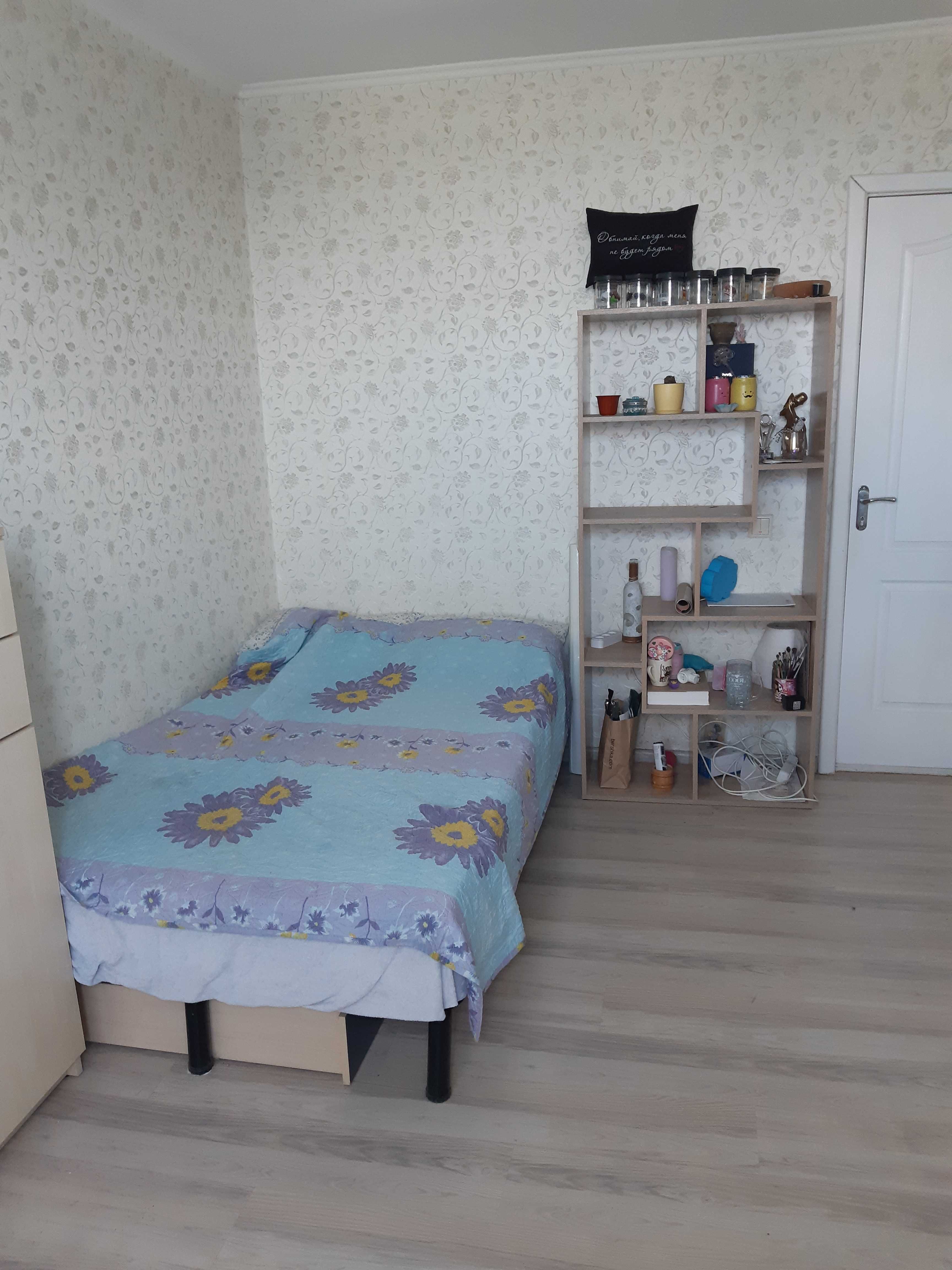 Продам 3-х к. квартиру пос.Жуковського