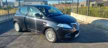 Lancia ypsilon 1.2 i de  2013