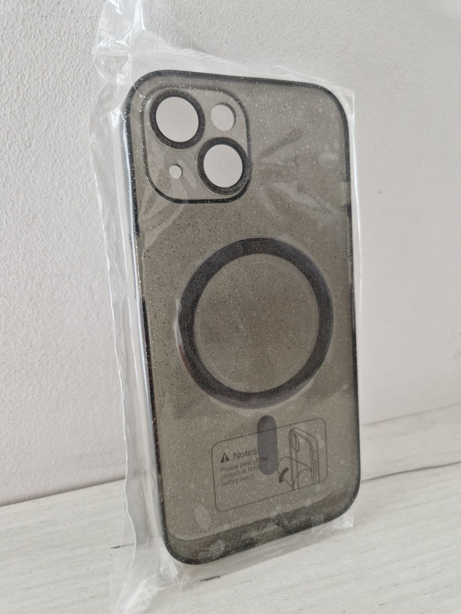 Glitter Magsafe Case do Iphone 15 czarny clear