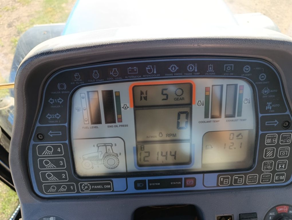 New Holand 8970A