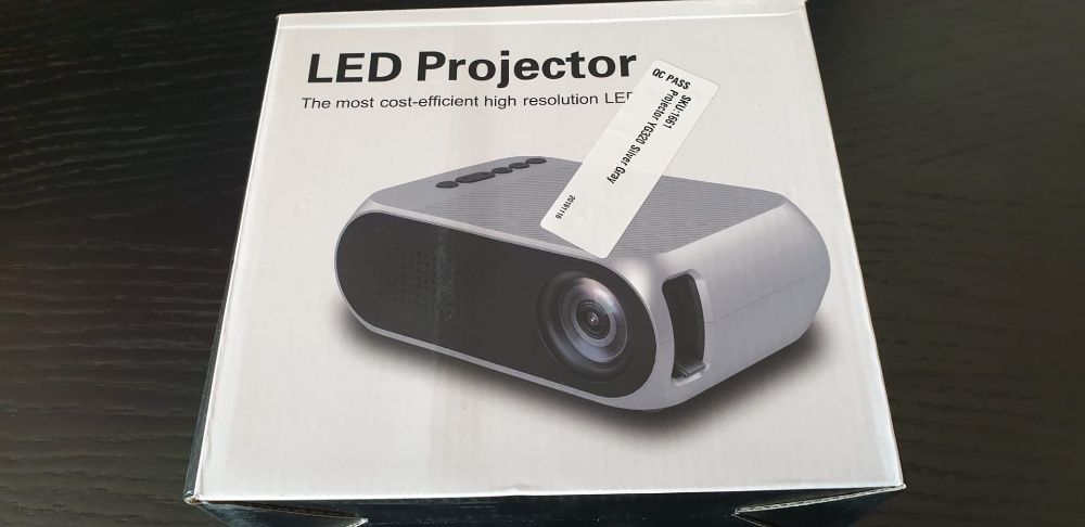 projector LED video fotos musica HD USB HDMI MicroSD pequeno compacto