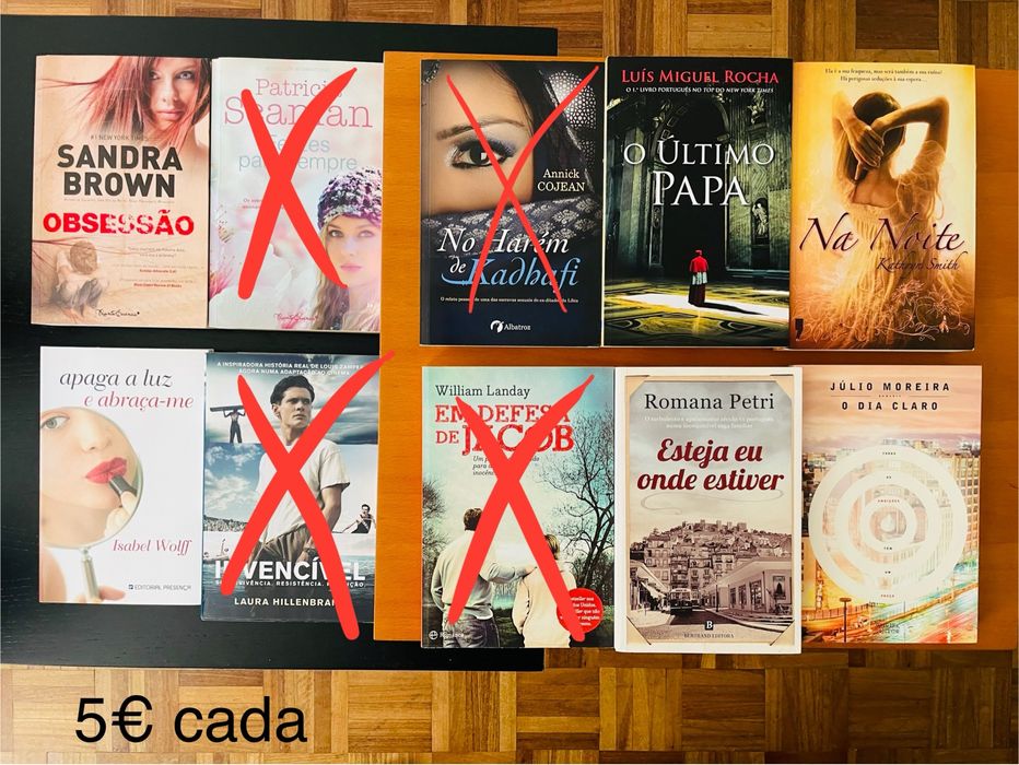 Vendo livros praticamente novos a 5€ cada