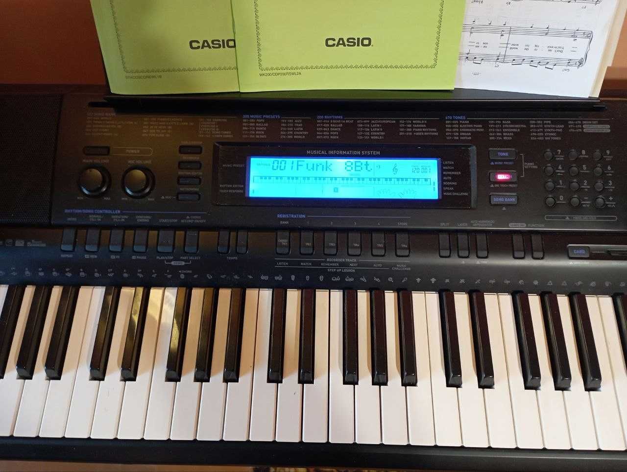 Цифрове піаніно Casio WK500