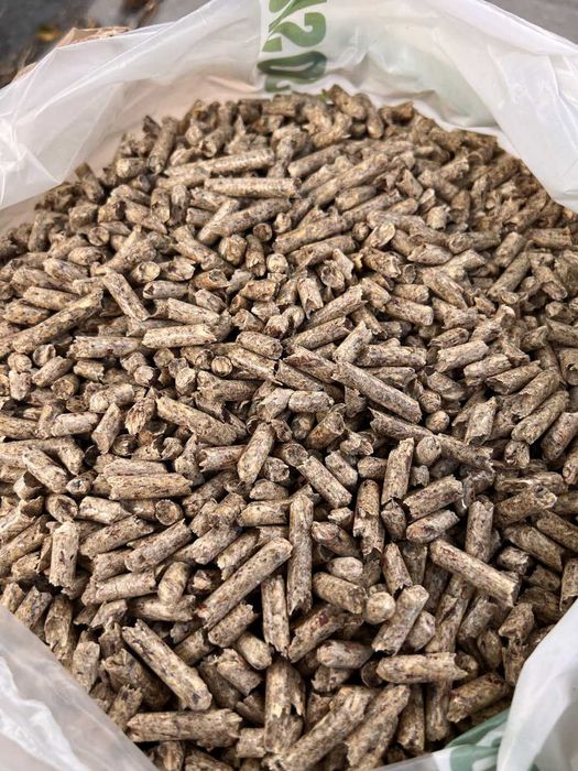 Pellet drzewny sosnowy A1 certyfikowany od 1050 z transportem