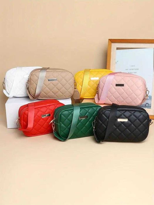 Зручна сумка з довгим ремішком в зеленому м'ятному червоному кольорі