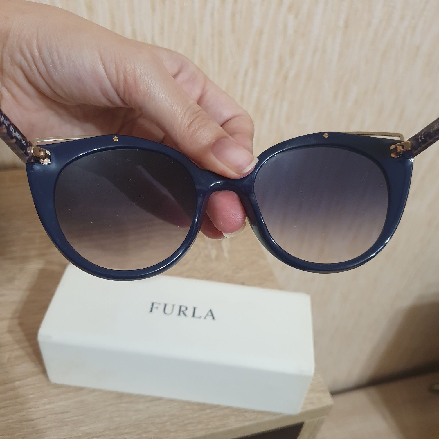 Сонцезахисні окуляри Furla SFU153 03GR