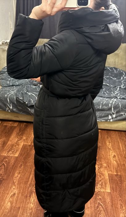 Куртка зимова подовжинна, жіноча, чорна