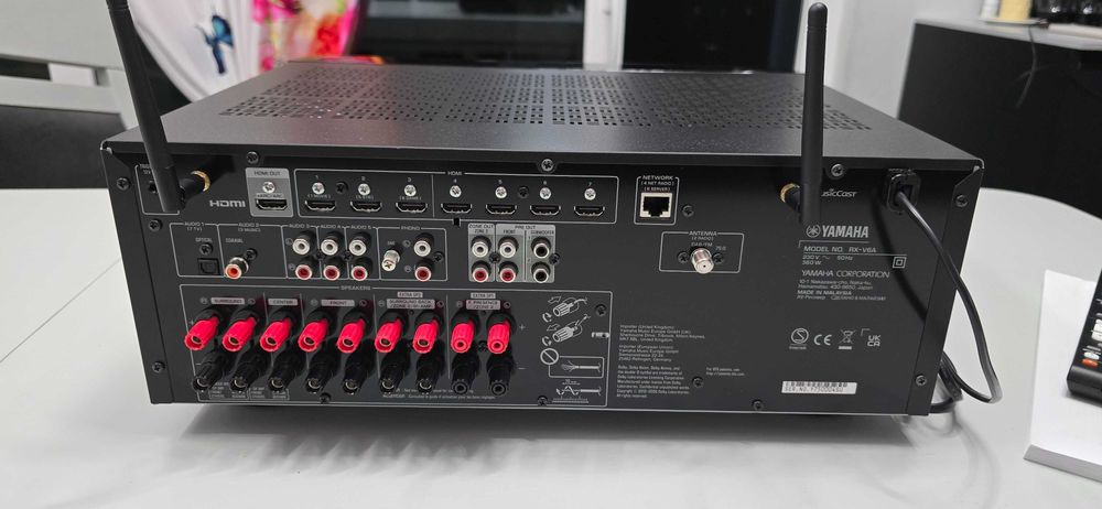 Amplituner YAMAHA RX-V6A Czarny 7.2-kanałowy, 8K, Dolby Atmos, BT...