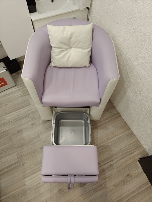 Fotel do pedicure stan bdb