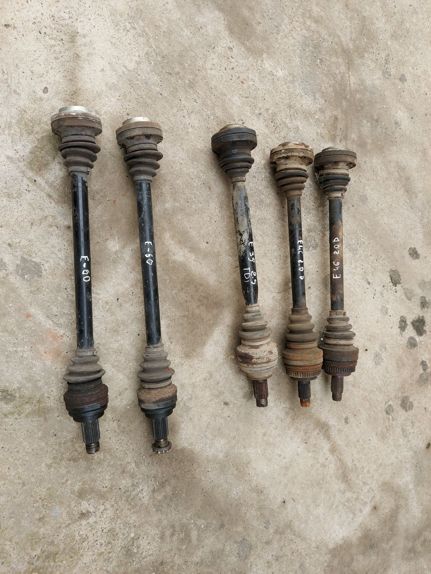 Піввісь Полуось БМВ BMW Е38 Е39 Е46 Е53 Е60 Е61 Е65 Е66 Е70 Е71 Е90 Е9