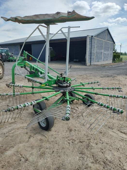 Zgrabiarka karuzelowa SaMasz Z-410