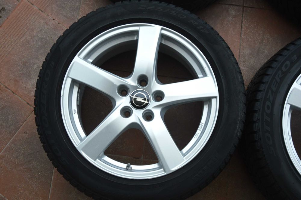 Комплект легкосплавних дисків OPEL INSIGNIA, ZAFIRA 5x115 R17