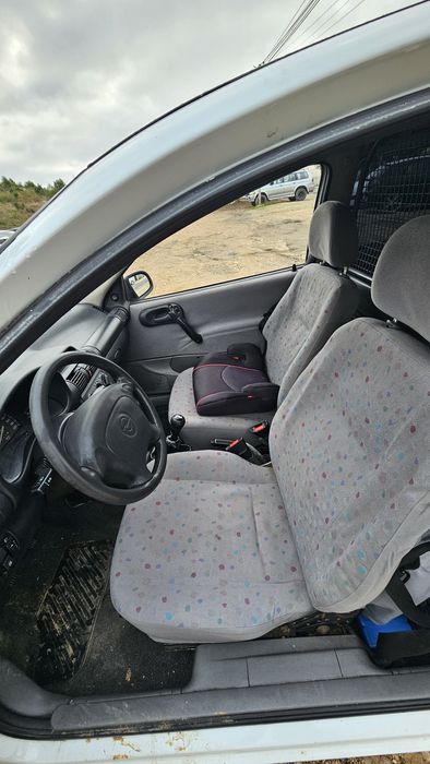 Opel Corsa B 1.7 Diesel comercial bom estado geral 1998 com 275000