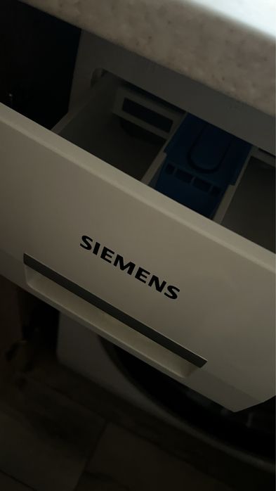 Пральна машина siemens