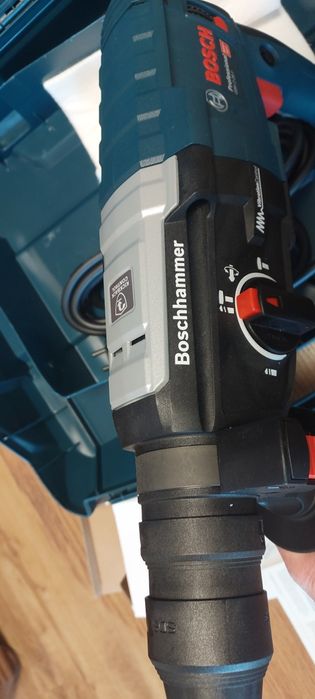 Потужний оригінальний дриль-перфоратор BOSCH 2-28F..