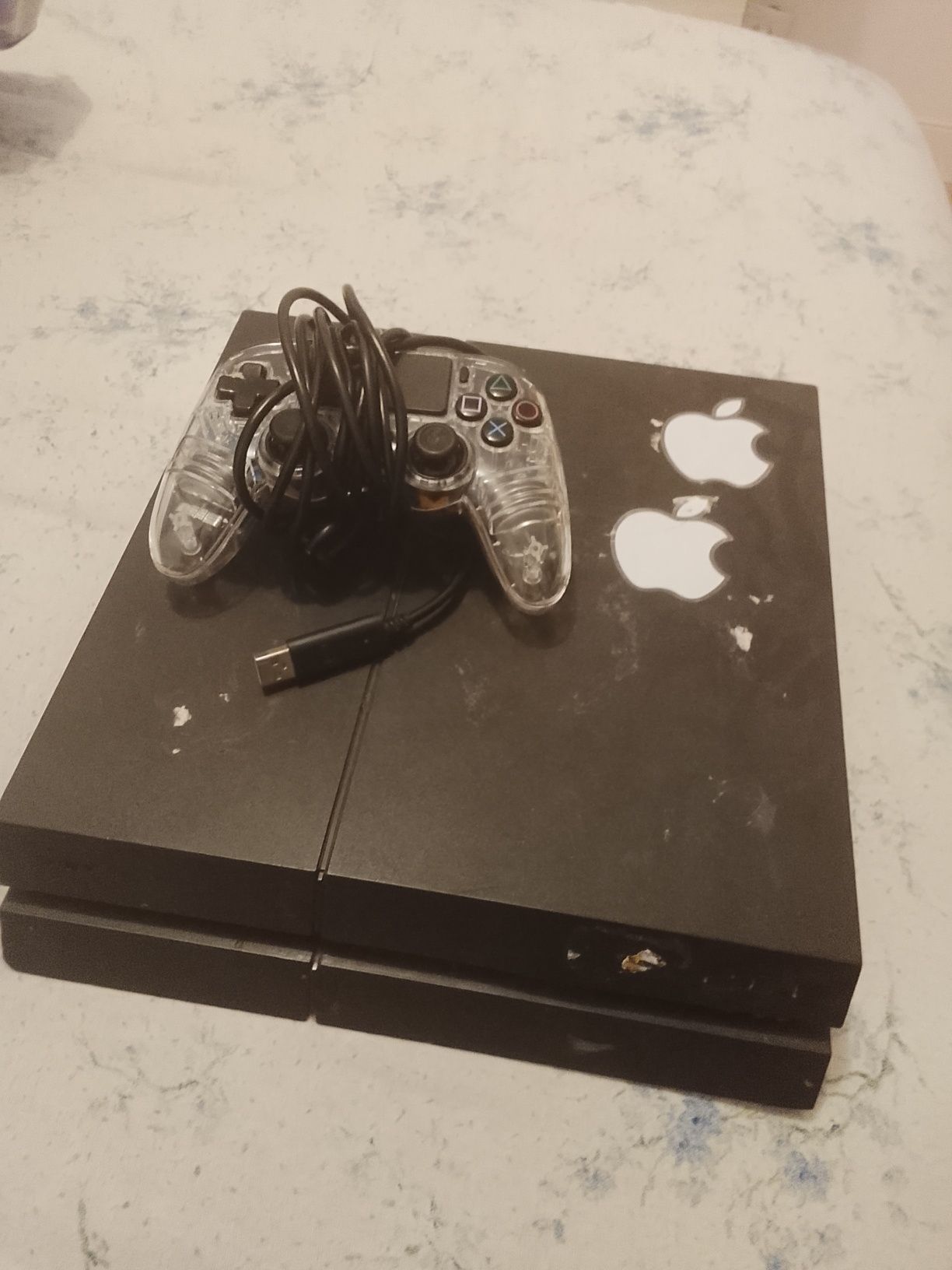 PS4 e comando com leds azul(à parte)