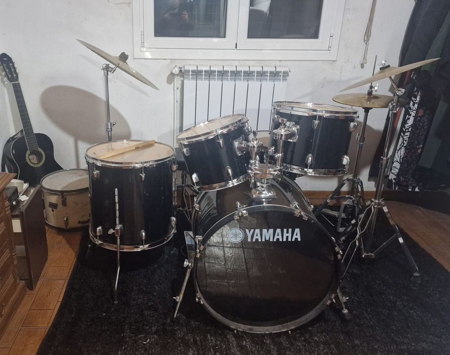Bateria Acústica Yamaha Gigmaker