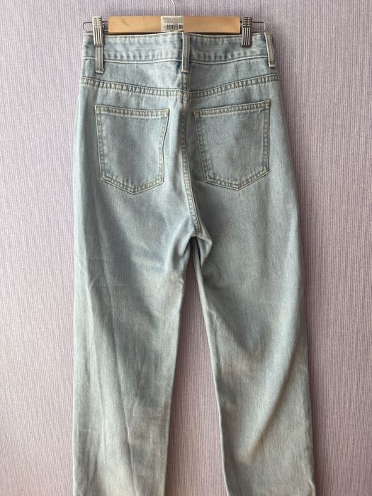 Джинси Pretty little Thing