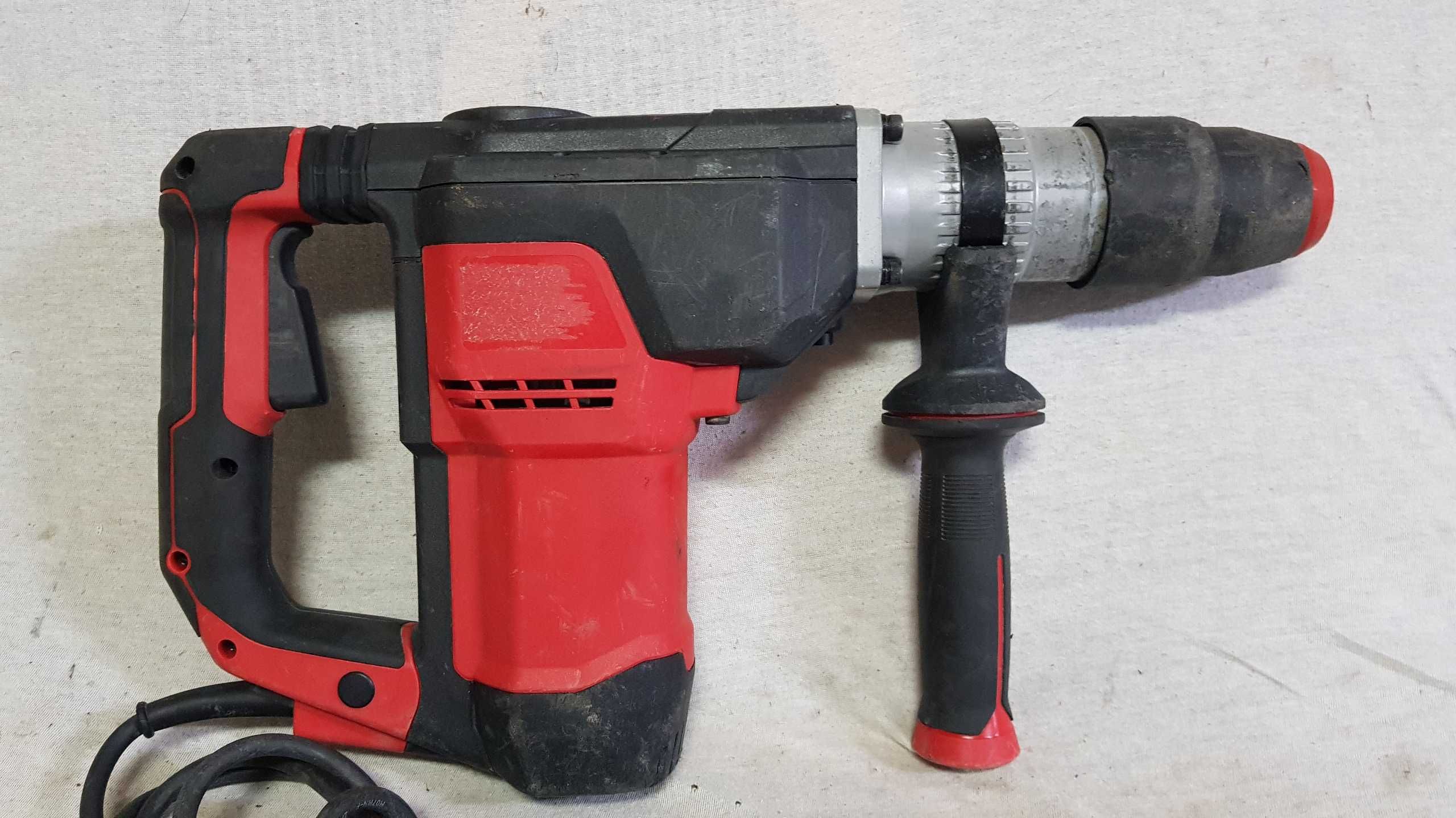 Młot udarowo-obrotowy Einhell TE-RH 40 10J 1050W